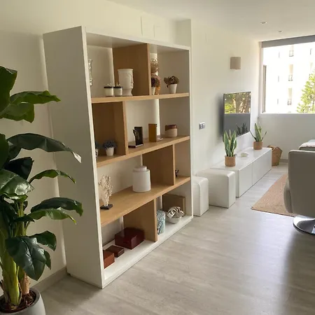 Apartment Homely Marbel Center Vistas Al Mar