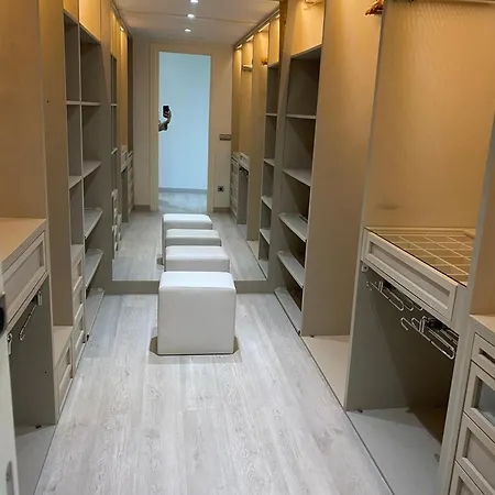 Апартаменты Homely Marbel Center Vistas Al Mar *